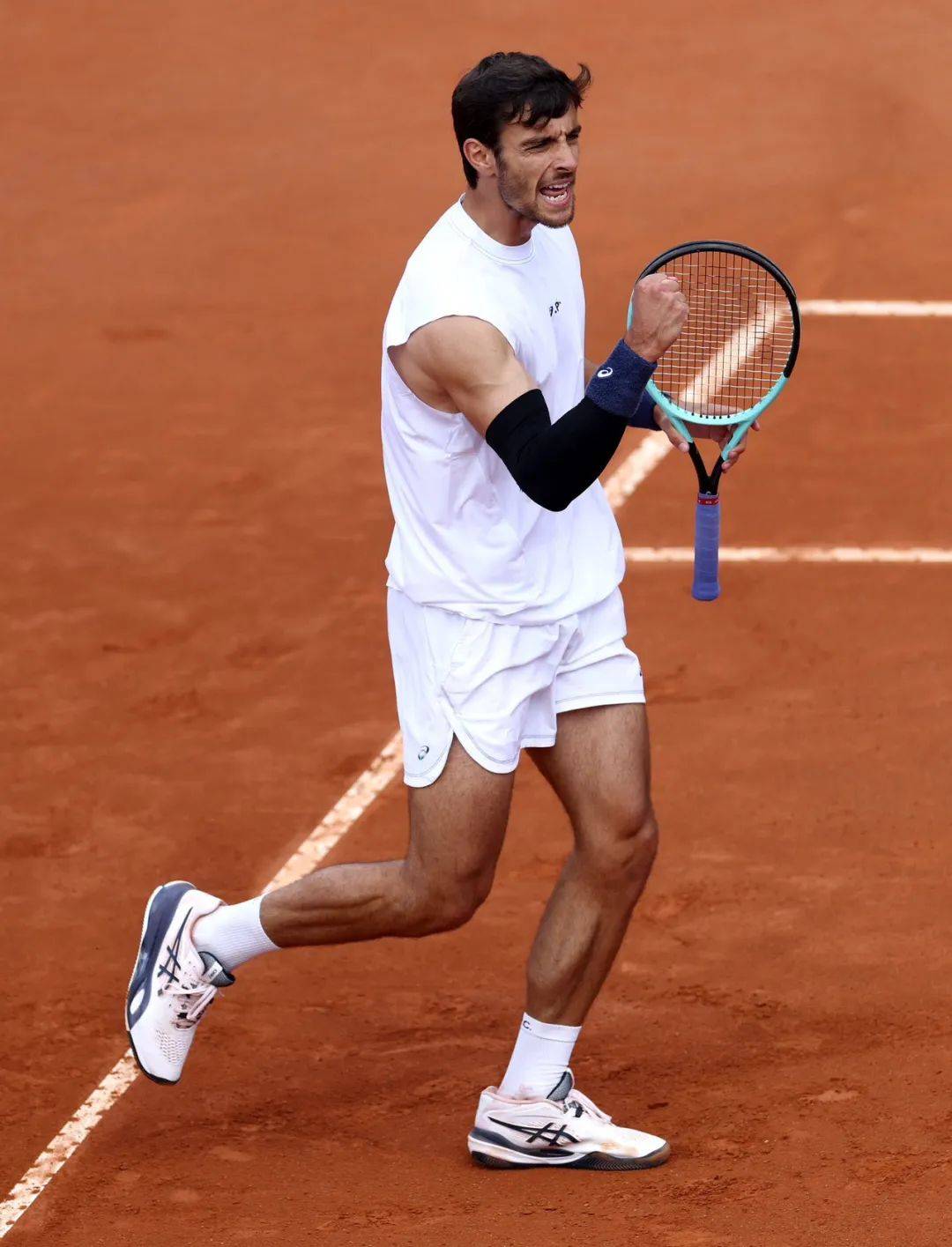 和持续不间 和持续不间