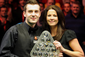 耀摘得卫星 耀摘得卫星