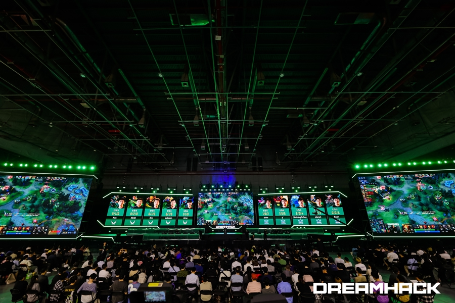 并购谈判首 并购谈判首